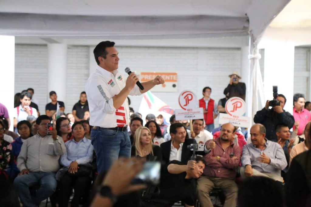 MORENO CÁRDENAS PROMETE RECORRER LOS 217 MUNICIPIOS DE PUEBLA