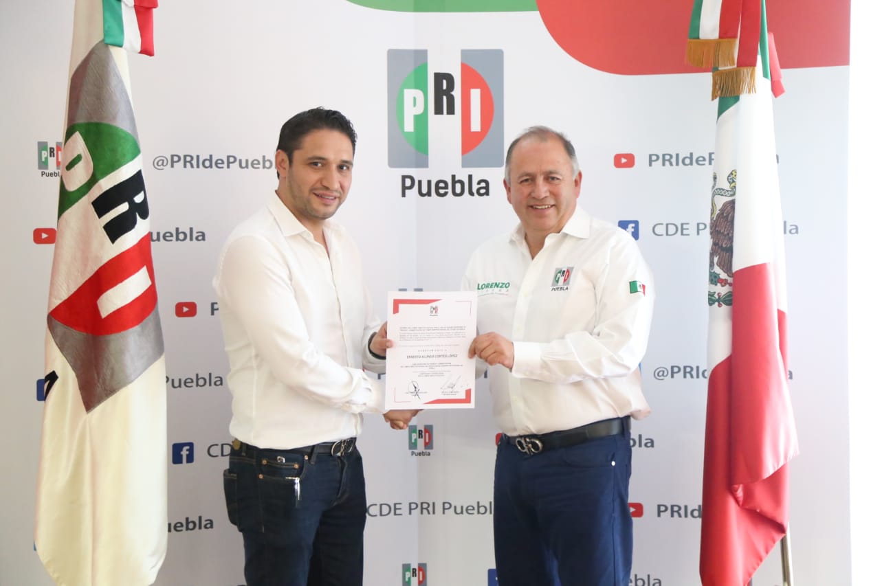 TOMA PROTESTA NUEVO SECRETARIO DE ADMINISTRACIÓN Y FINANZAS DEL PRI