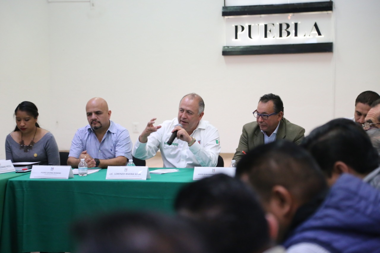 LLAMA LRS AL PROFESIONALISMO Y A LA INSTITUCIONALIDAD