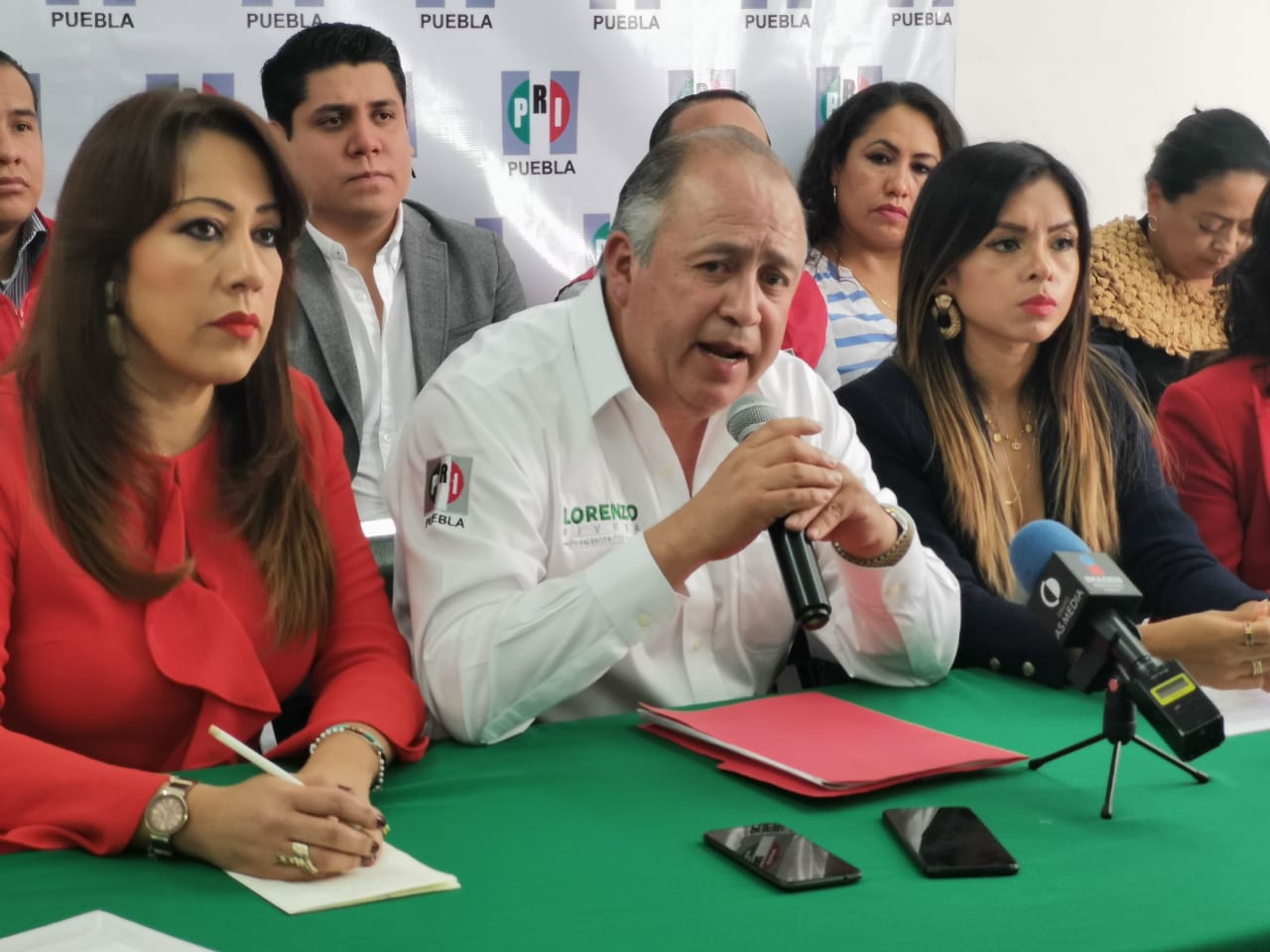 MORENA INCUMPLE LO QUE PROMETIÓ:PRI