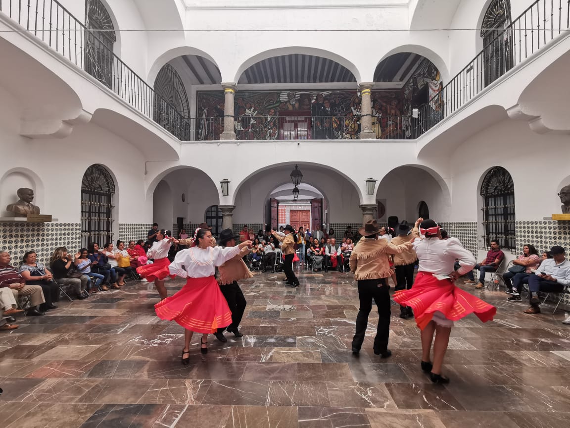 *El Ballet Folclórico Mayitzu y Rondalla Sabor a mí, presentes en el domingo cultural del PRI*