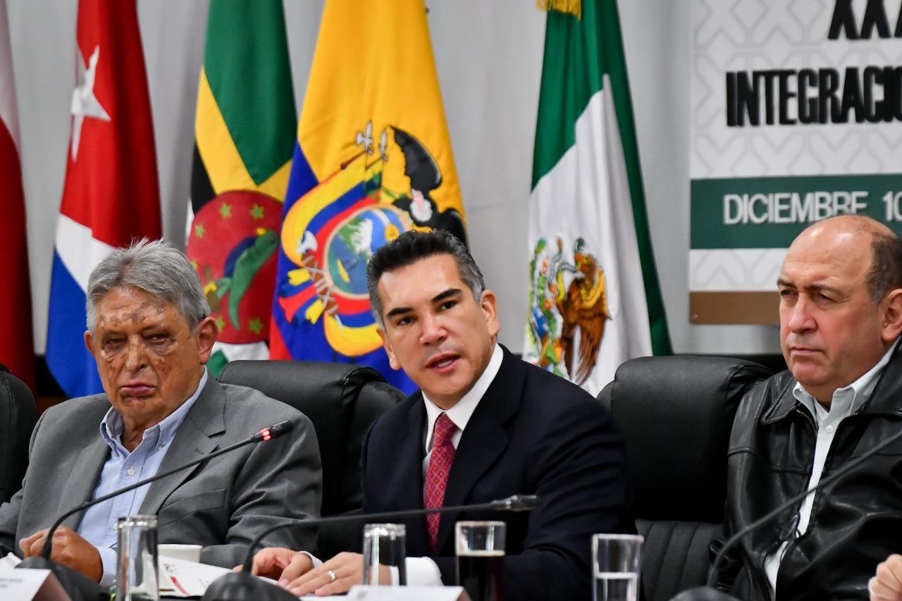 FRENAR EL MALTRATO A MIGRANTES Y GARANTIZAR SU TRÁNSITO, DEMANDA ALEJANDRO MORENO