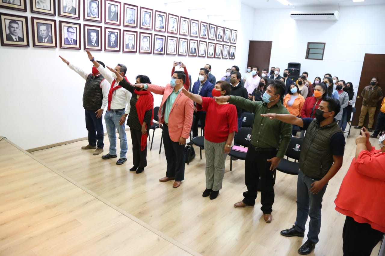 RINDE PROTESTA COMITÉ MUNICIPAL DEL PRI DE TEHUACÁN