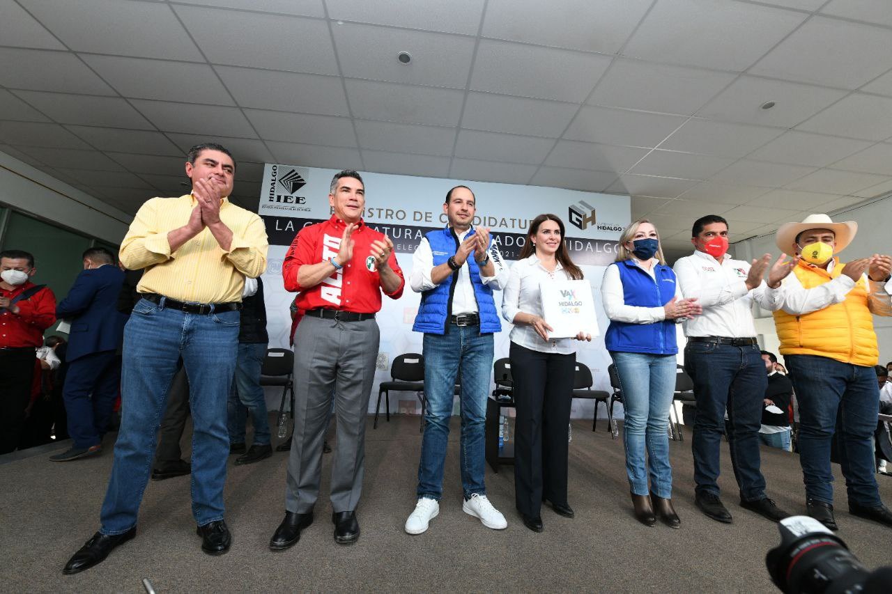 SE REGISTRA CAROLINA VIGGIANO COMO CANDIDATA DE “VA POR HIDALGO” A LA GUBERNATURA DEL ESTADO 