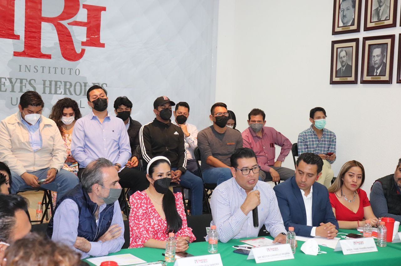 INAUGURA NÉSTOR CAMARILLO EL CURSO “NUEVAS FORMAS DE PROPAGANDA, MOVILIZACIÓN Y EMOCIONES POLÍTICAS EN TIEMPOS DE PANDEMIA”