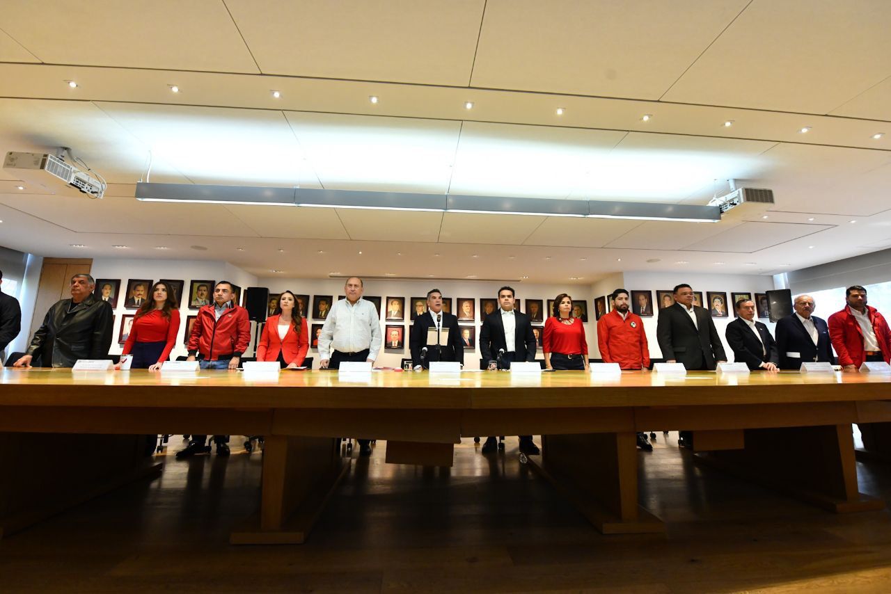 RESPALDA EL CONSEJO POLÍTICO NACIONAL DEL PRI VOTACIÓN EN CONTRA DE LA REFORMA ELÉCTRICA