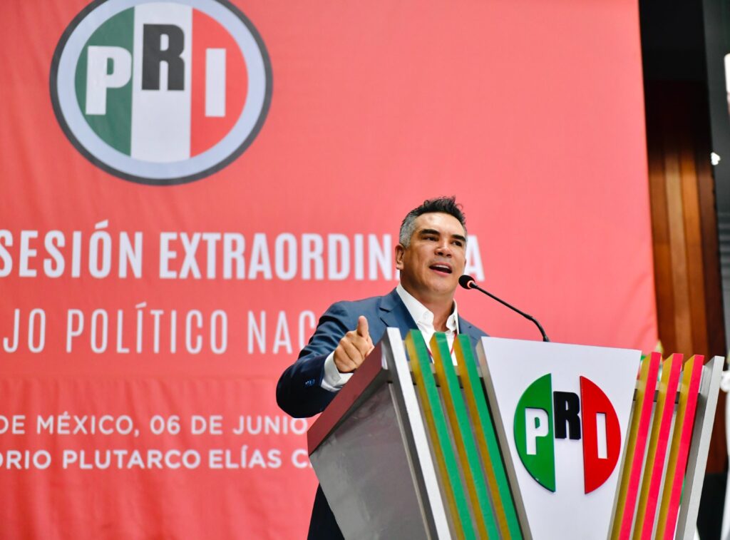 MÉXICO CAMBIA Y PARA CONTINUAR SIRVIÉNDOLE, EL PRI TENDRÁ QUE CAMBIAR TAMBIÉN: ALEJANDRO MORENO