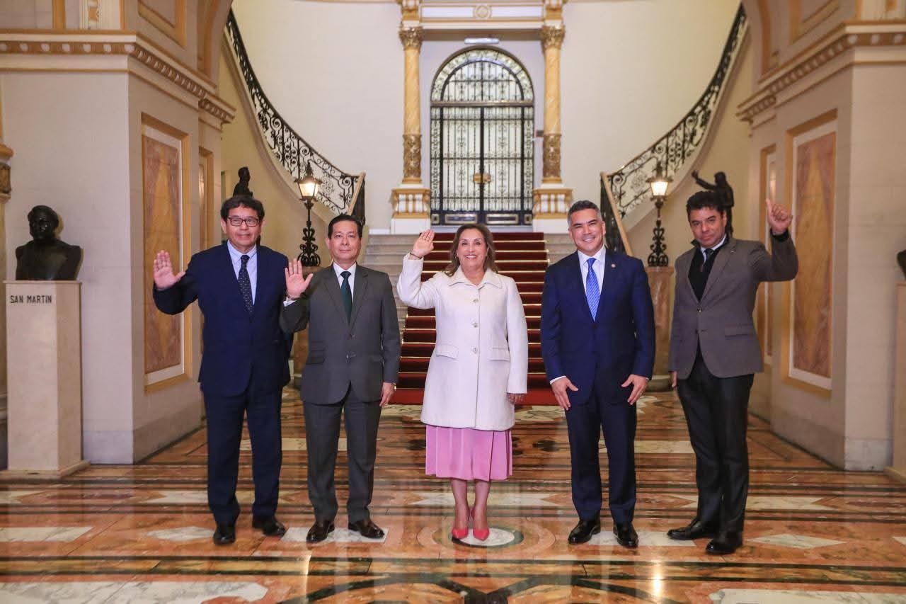 SE REÚNE ALEJANDRO MORENO CON LA PRESIDENTA DE PERÚ, DINA BOLUARTE