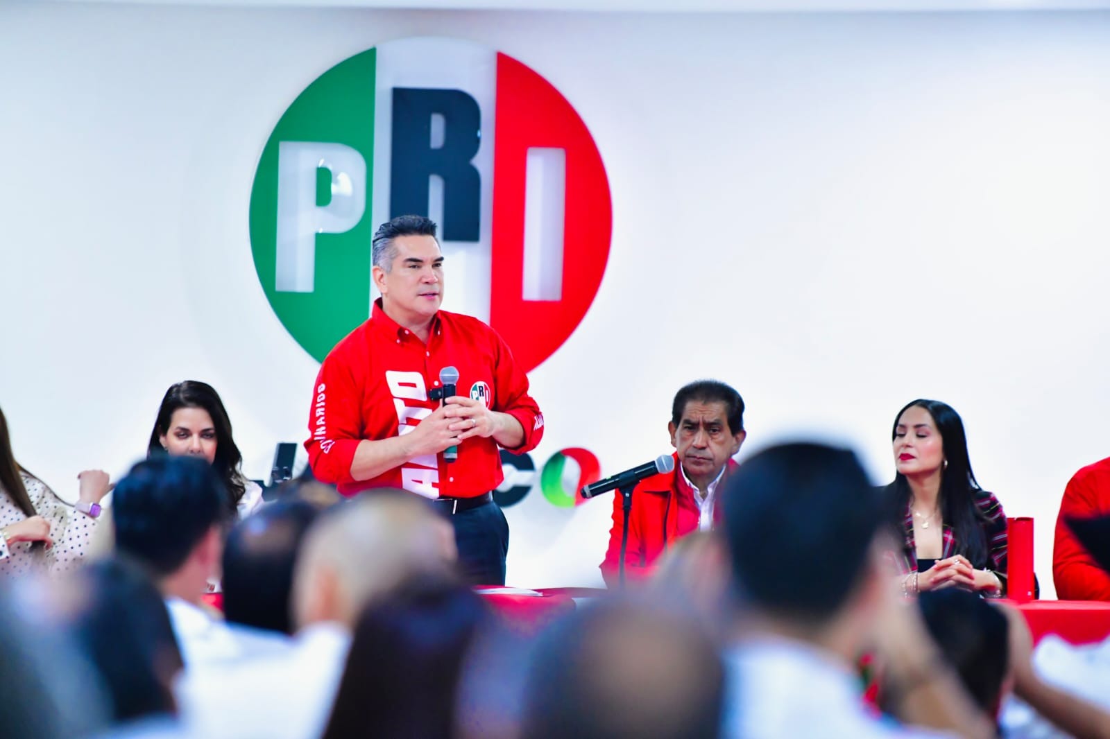 ANTE EL CAOS QUE VIVE MÉXICO, EL GOBIERNO DE MORENA ESTÁ PASMADO, SIN SABER QUÉ HACER: ALEJANDRO MORENO