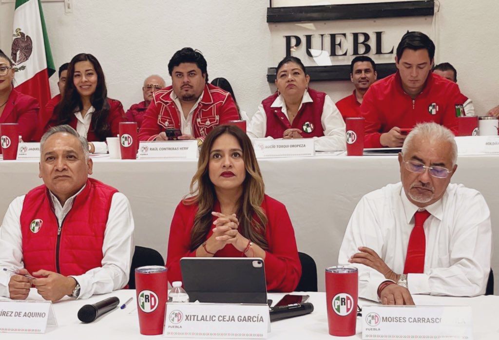 ENCABEZA ALEJANDRO MORENO REUNIÓN DE EVALUACIÓN CON DIRIGENCIAS ESTATALES DEL PRI