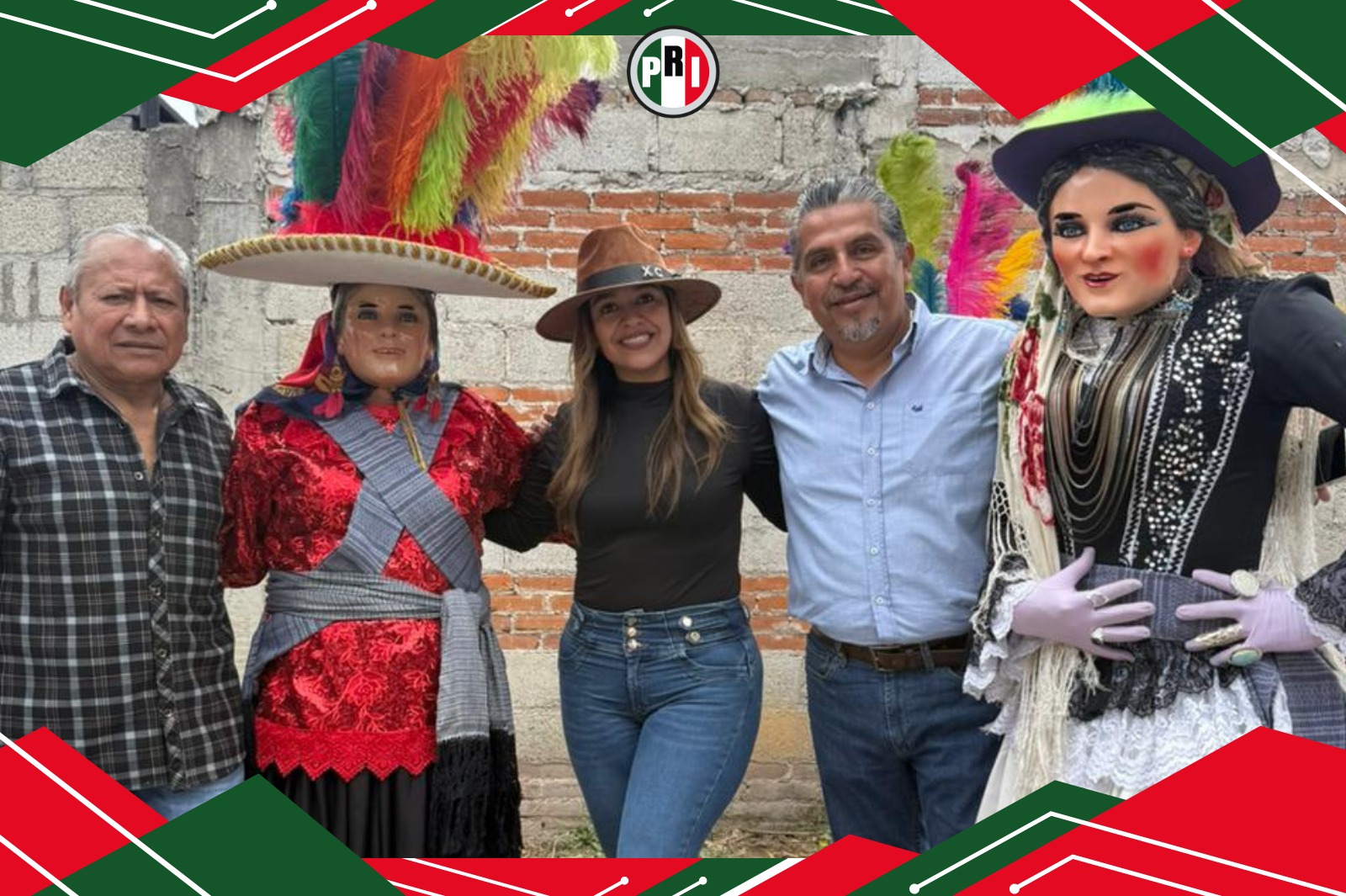 RESGUARDAN TRADICIÓN Y CULTURA EL GRUPO DE CARNAVAL LOS LEGENDARIOS DE SANCTORUM