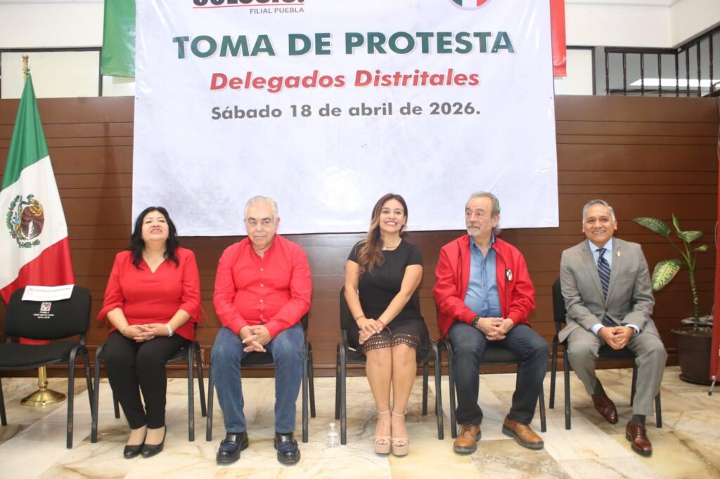 RINDEN PROTESTA DELEGADOS REGIONALES DE LA FUNDACIÓN COLOSIO FILIAL PUEBLA