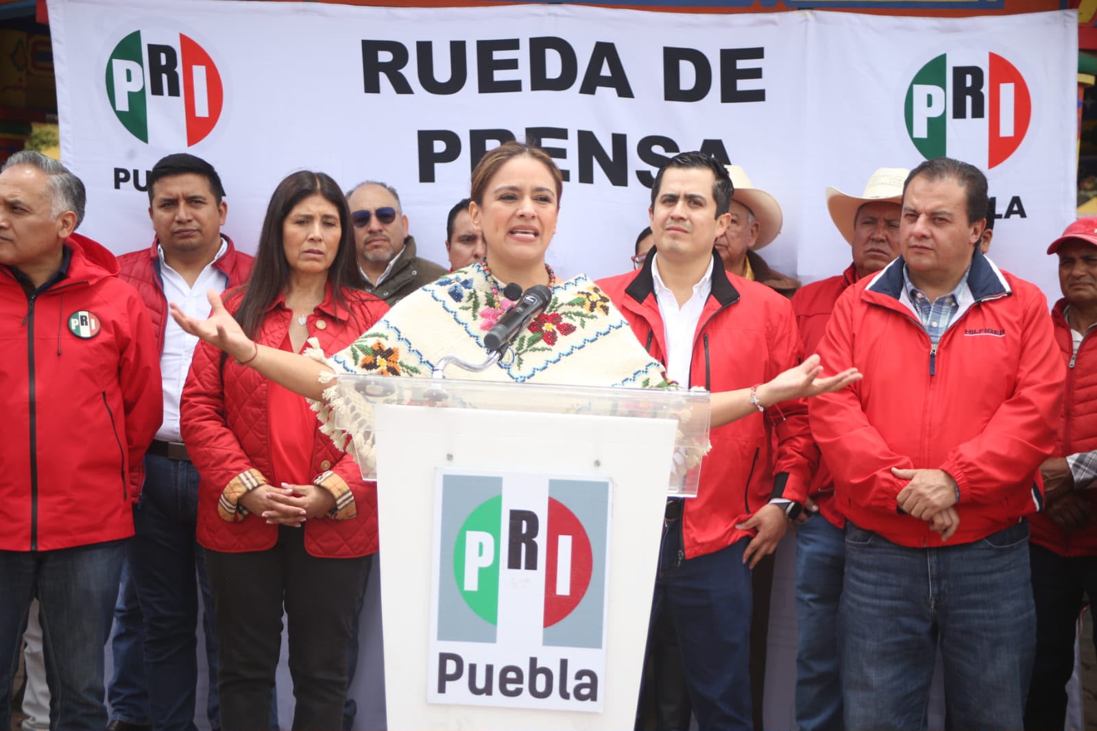 CELEBRA PRI PUEBLA VICTORIA CONTUNDENTE EN COAHUILA