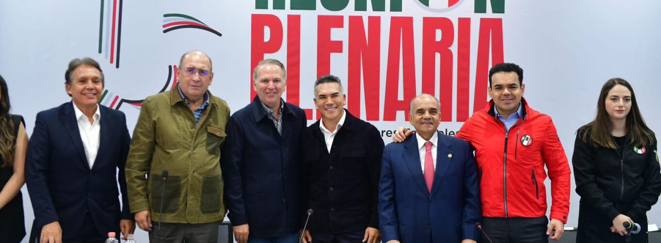 PRI PUEBLA DA LA BIENVENIDA A THEODOROS KALIONCHIZ DE LA FUENTE COMO NUEVO INTEGRANTE DEL GRUPO PARLAMENTARIO DEL PRI EN LA CÁMARA DE DIPUTADOS
