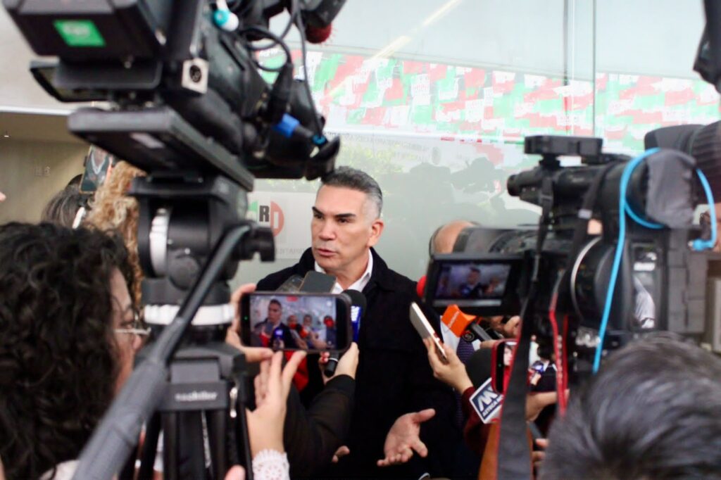 HAY HARTAZGO E INDIGNACIÓN SOCIAL CON GOBIERNOS DE MORENA: ALEJANDRO MORENO