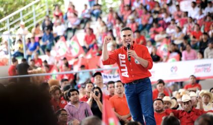 TOMA PROTESTA ALEJANDRO MORENO A LOS DEFENSORES DE CHIAPAS